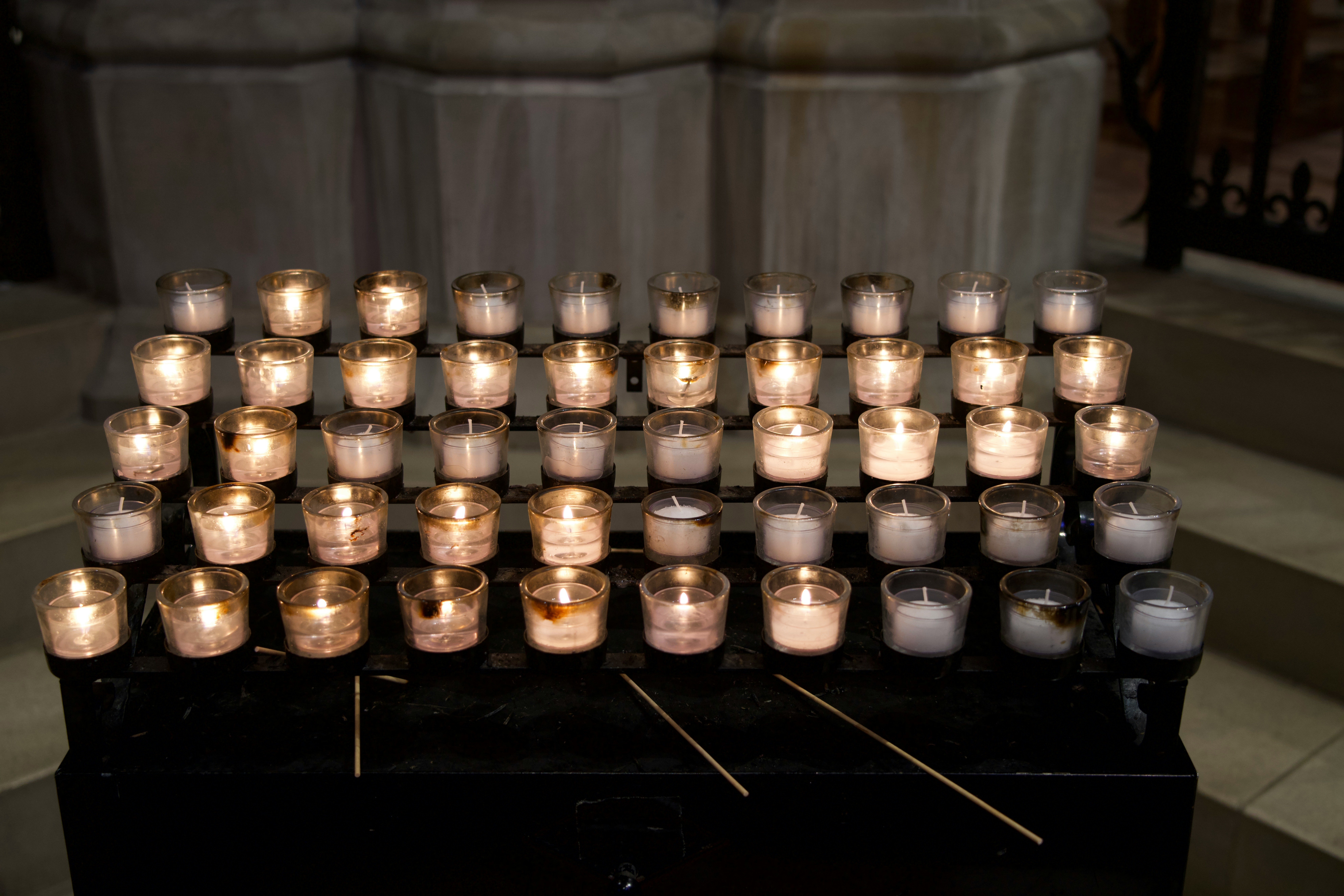Memorial candles